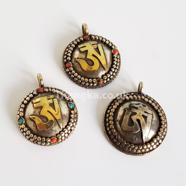 Om tibetan pendant